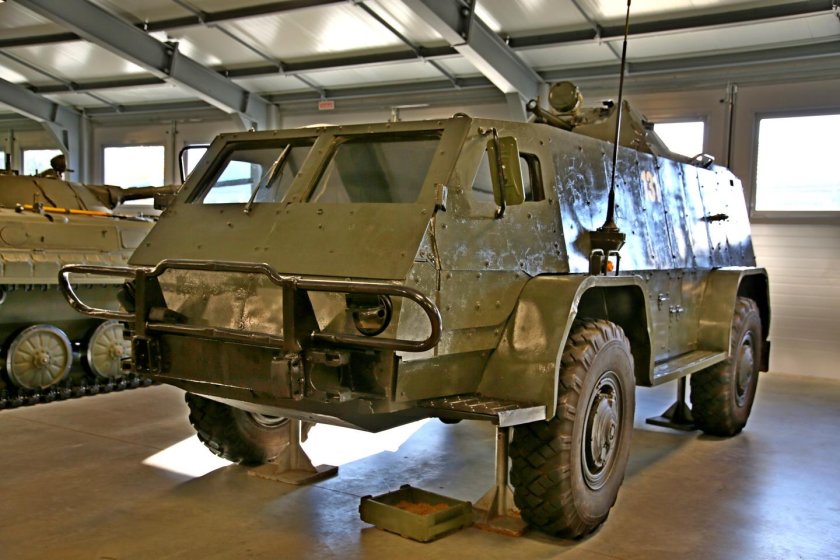 Водник бронеавтомобиль