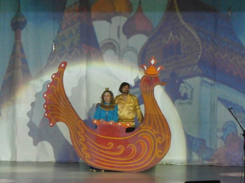 Летучий корабль мультфильм дворец