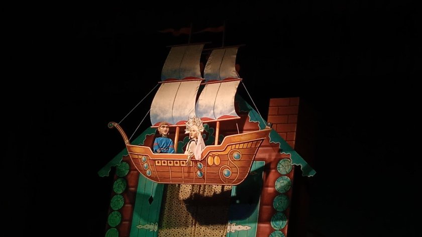 Летучий корабль фильм 2022