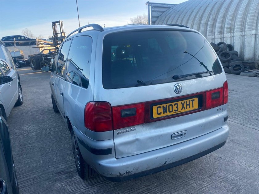 Фольксваген Шаран 2000 салон