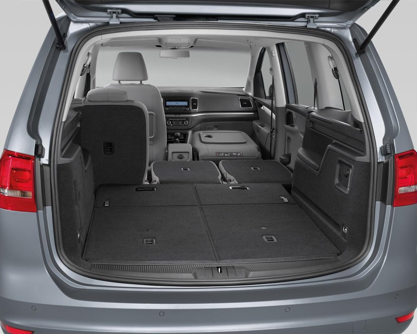 Шаран 2 салон