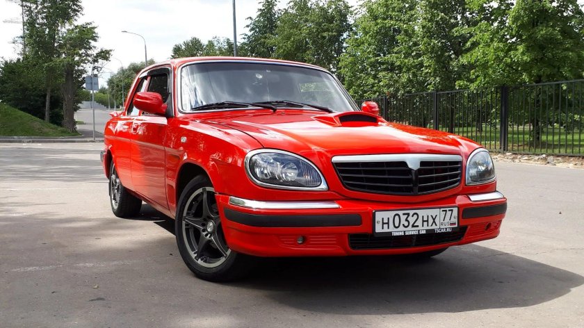 Волга ГАЗ 31105