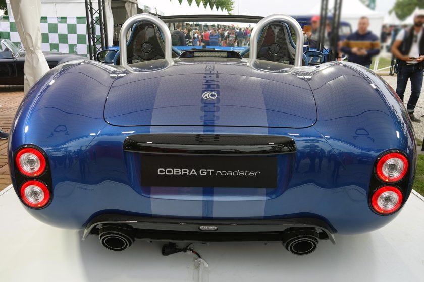 Ac cobra gt roadster