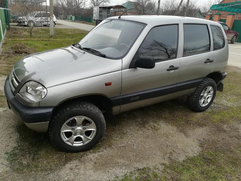 Нива Шевроле 2007