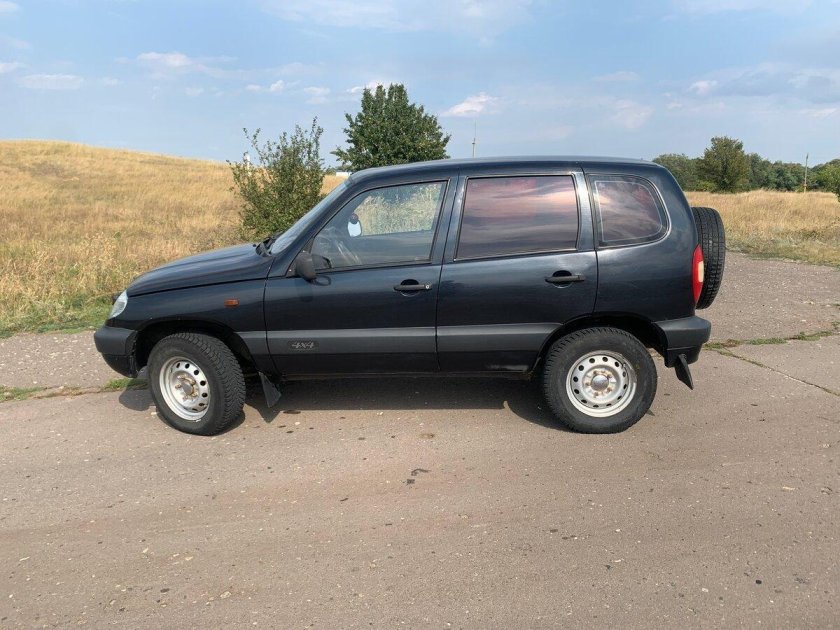 Шевроле Нива 2001