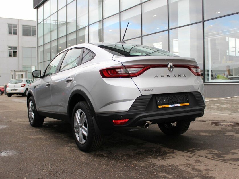 Рено аркана серебристый