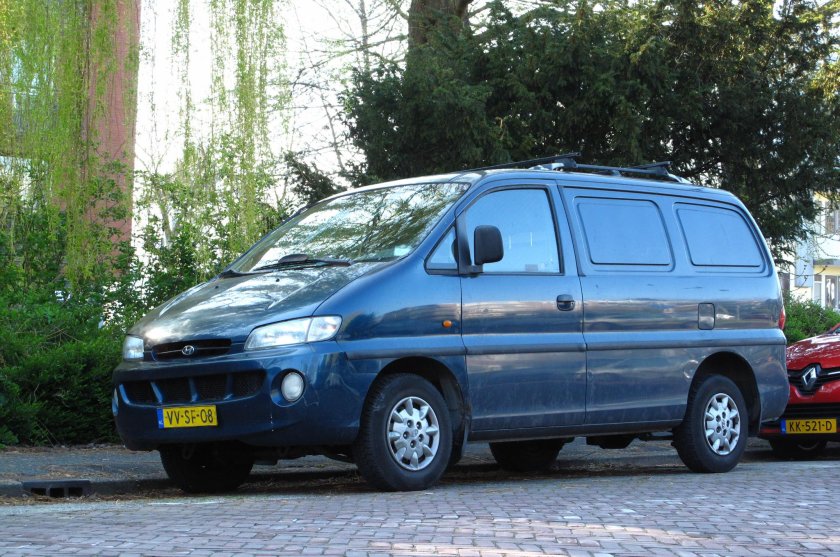 Hyundai h-200, 1998