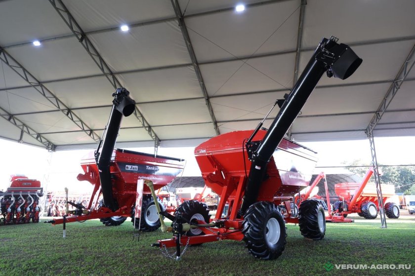 Перегрузчик зерна