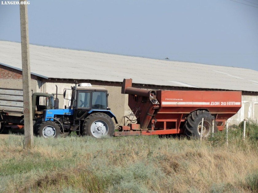 Бункер перегрузчик Дон 20