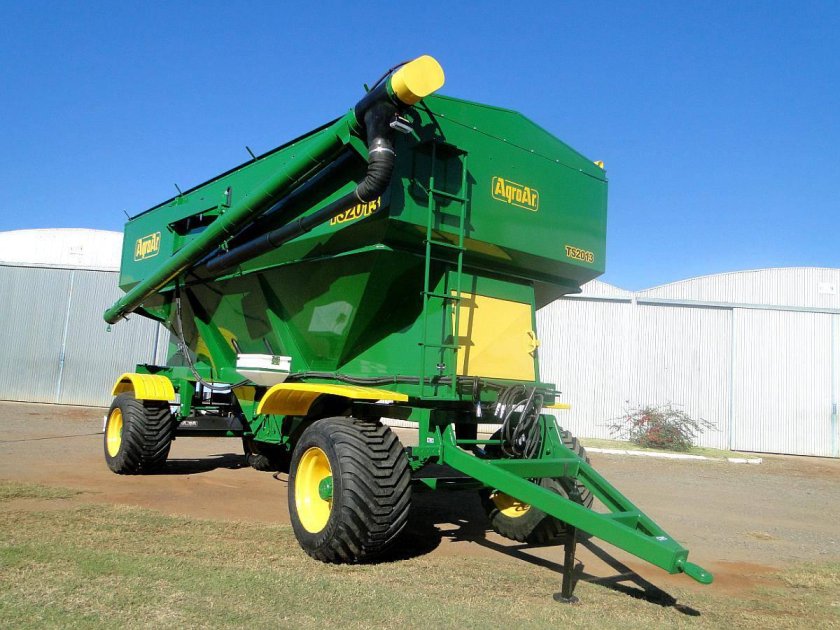 Бункер перегрузчик