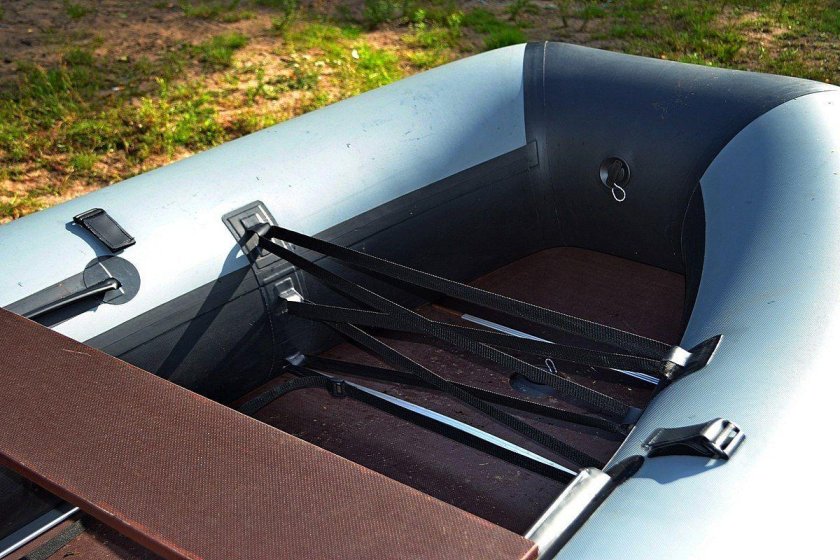 Носовой рундук лодки ПВХ Хантер 340