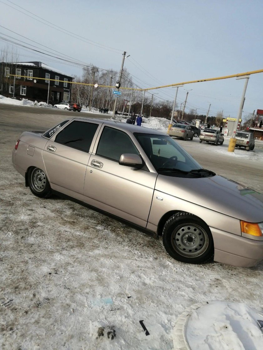 ВАЗ 2110 Звездная пыль 257