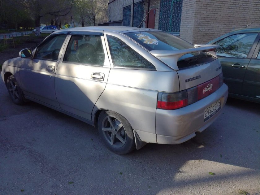 ВАЗ 2112 бежево сиреневый