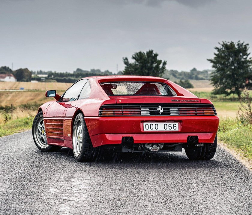 Ferrari 348 GTS