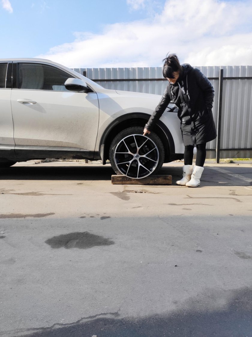 Хавал ф7 на дисках r20