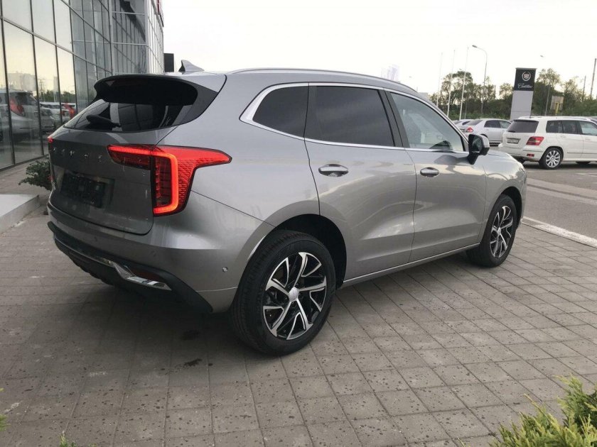 Haval Jolyon серый