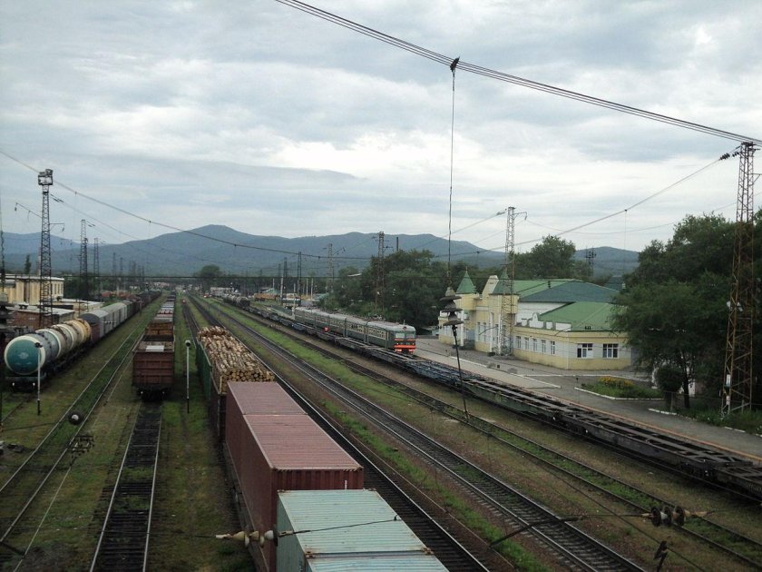 Железнодорожная станция Партизанск