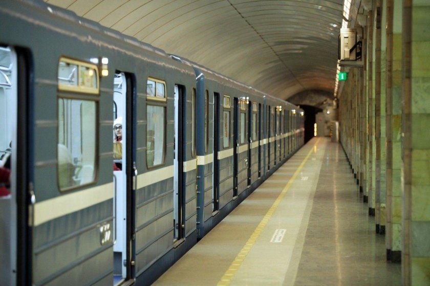 Вагоны метро Петербургский метрополитен