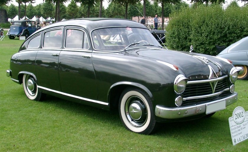 Borgward Hansa 2400