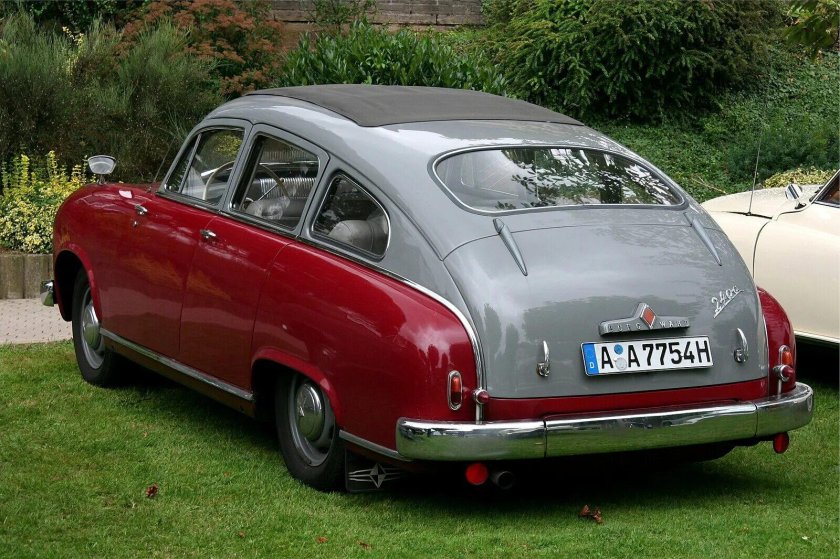 Borgward Hansa 2400