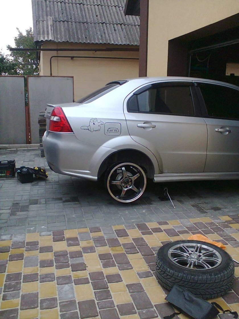 Chevrolet Aveo t250 диски r17