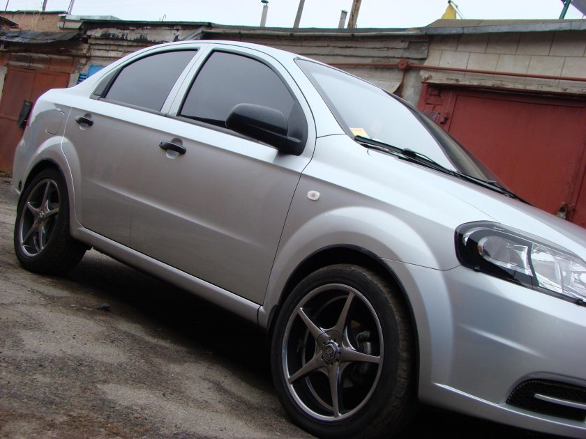 Шевроле Авео r17