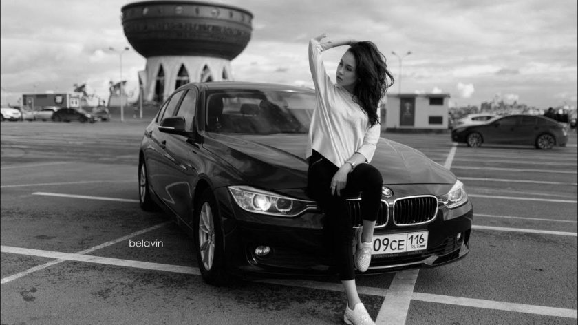 Девушка с бмв