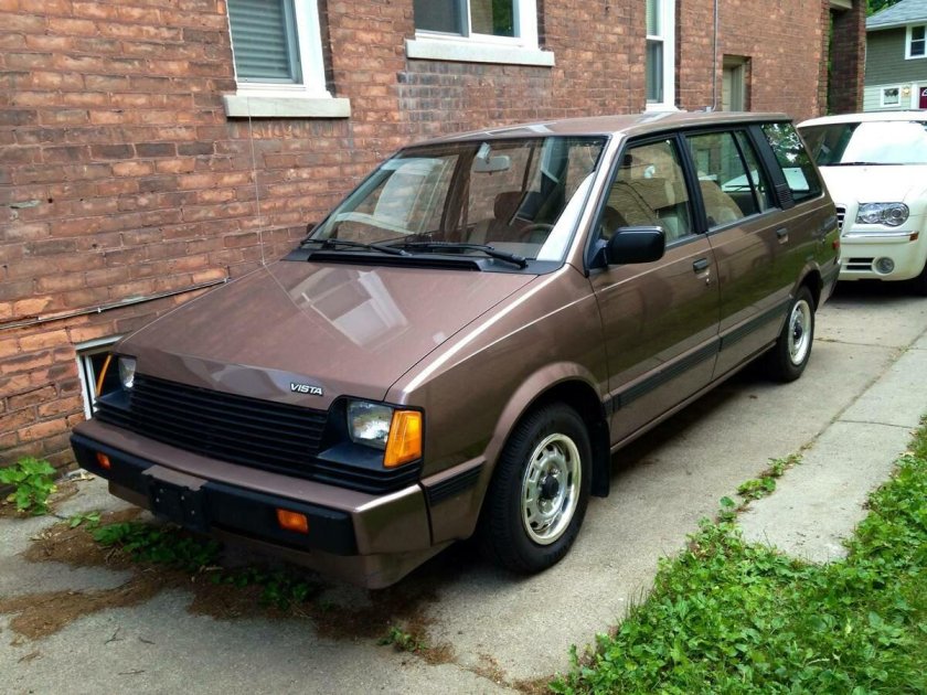 Mitsubishi Space Wagon 1 поколение