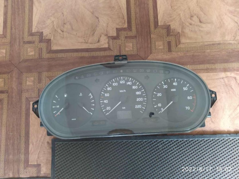 Панель приборов рено сценик 2