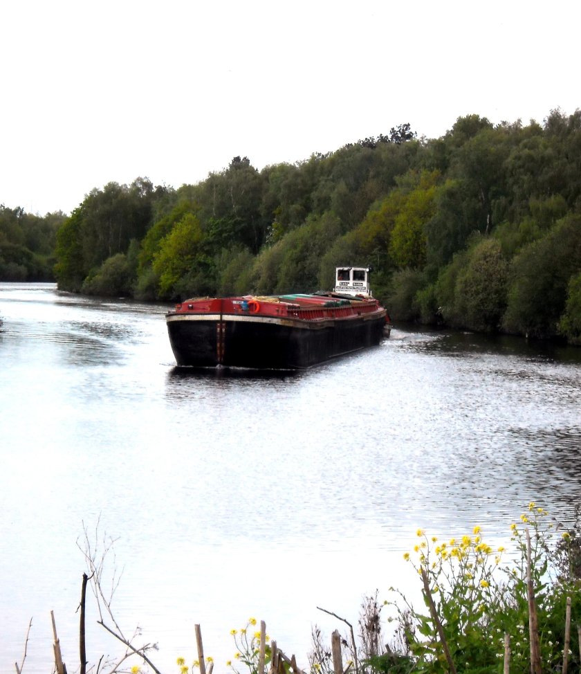 Горец баржа