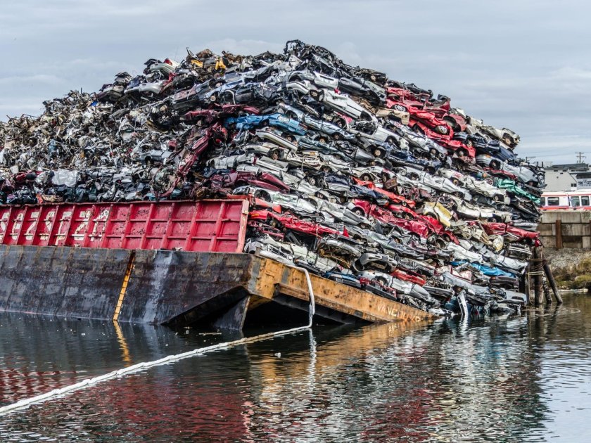 Груженая баржа
