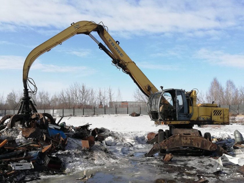 Перегружатель металлолома