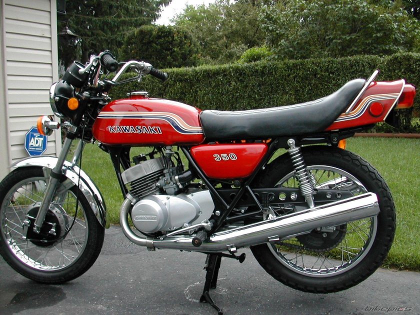 Мотоциклы Кавасаки 80х