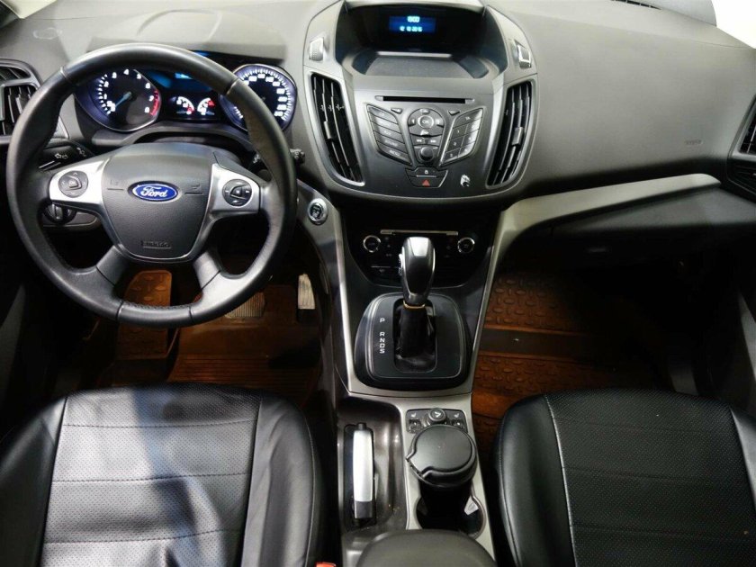 Форд Куга 2014 года