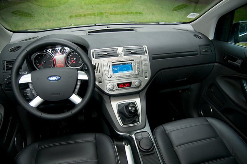 Форд Куга 1 салон