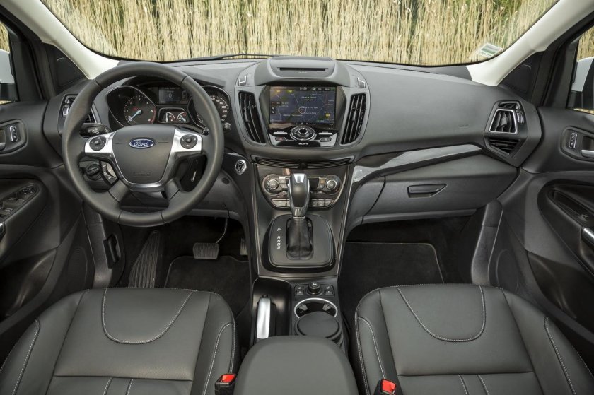 Форд Куга 2 салон