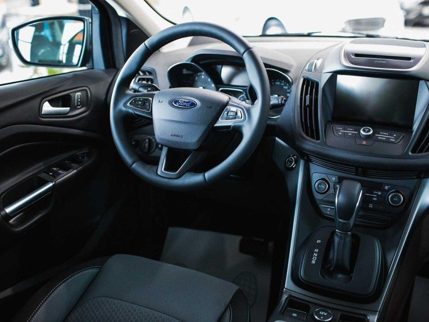 Форд Куга 2 салон