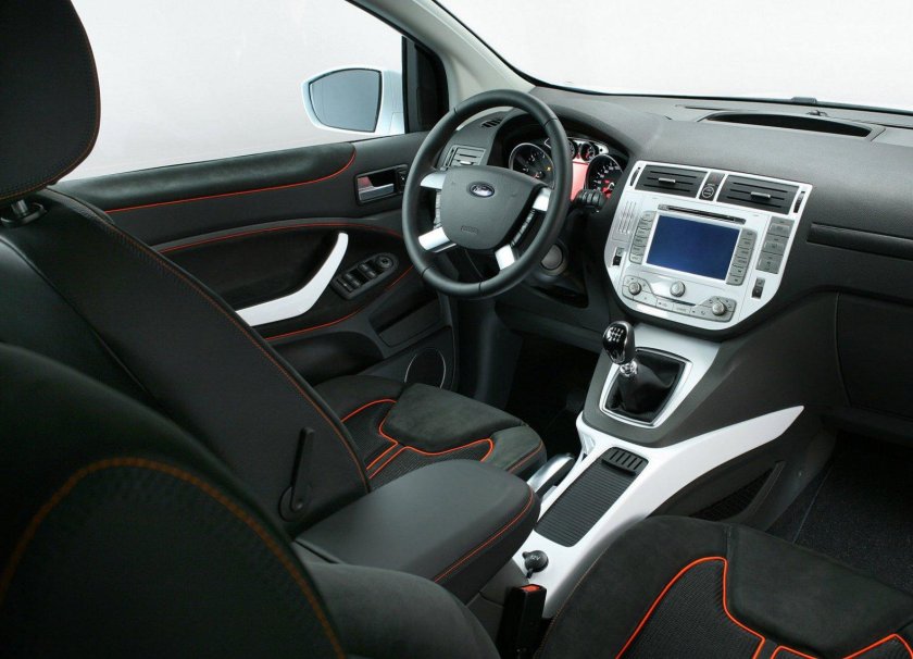 Ford Kuga 2012 салон