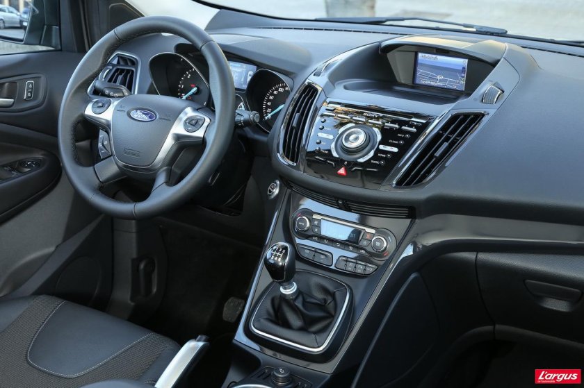 Ford Kuga 2013 салон