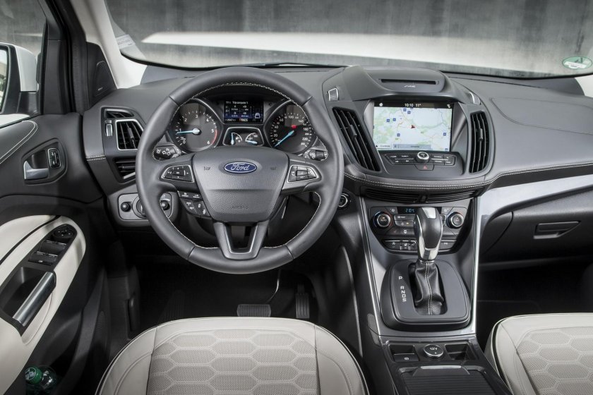 Форд Куга 2018 салон