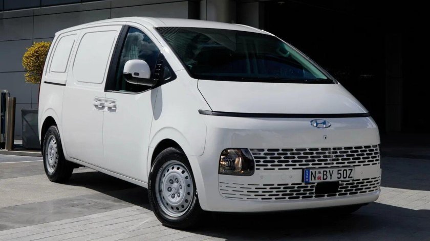 Hyundai Staria 2021