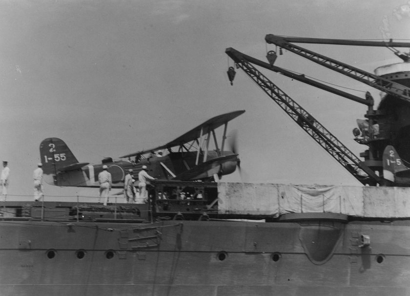 Гидроавианосцы второй мировой войны