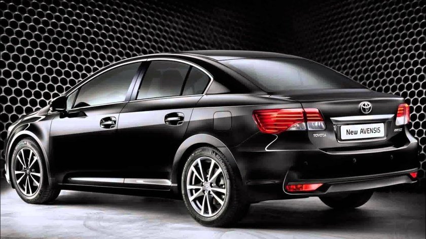 Toyota Avensis 2012