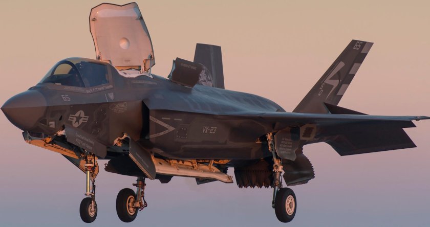 F-35b вертикальный взлёт