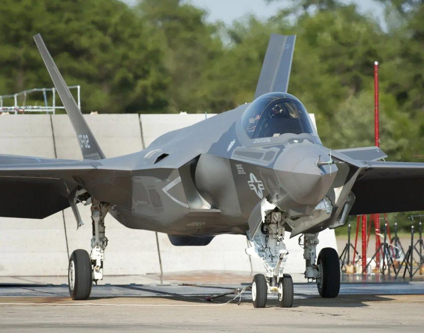 F 35 Lightning 2