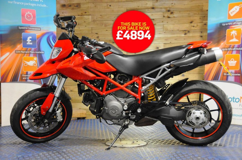 Ducati Hypermotard 796