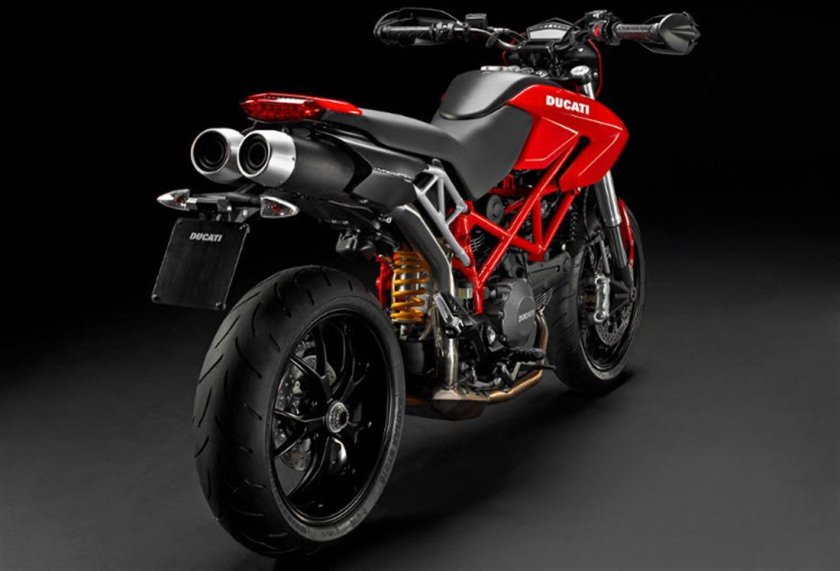 Ducati Hypermotard 796