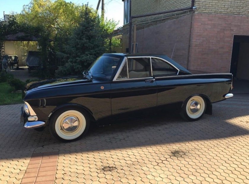 Москвич 408 турист