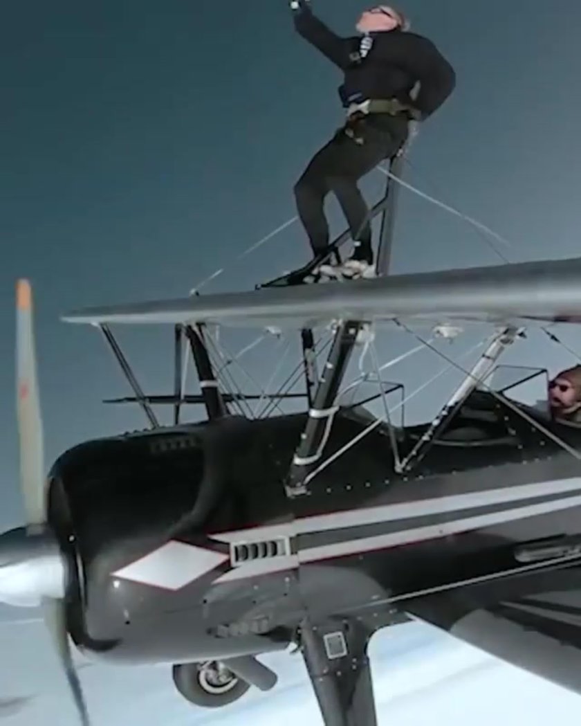 Мёртвая петля на самолёте