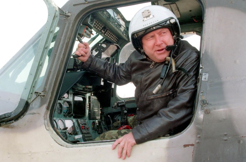 Эдуард елян лётчик испытатель